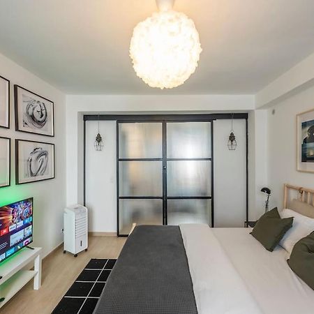 Superb 3 Bedroom & 3 Bathroom Duplex In Brussels City Centre Ngoại thất bức ảnh
