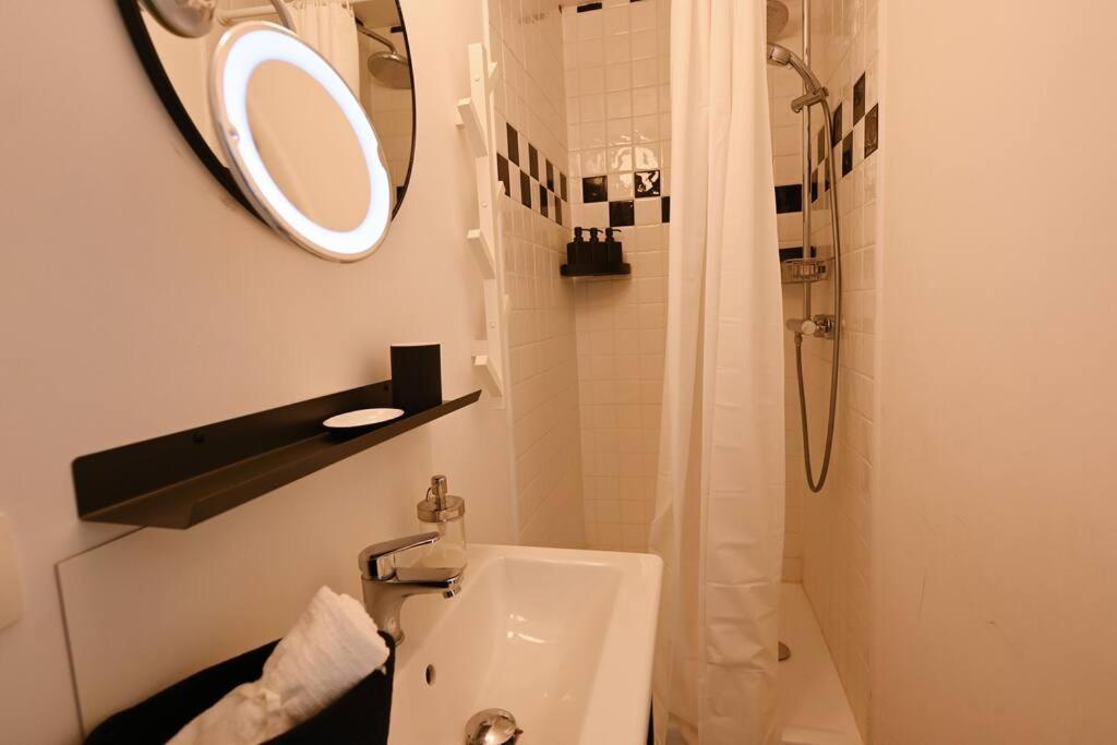 Superb 3 Bedroom & 3 Bathroom Duplex In Brussels City Centre Ngoại thất bức ảnh