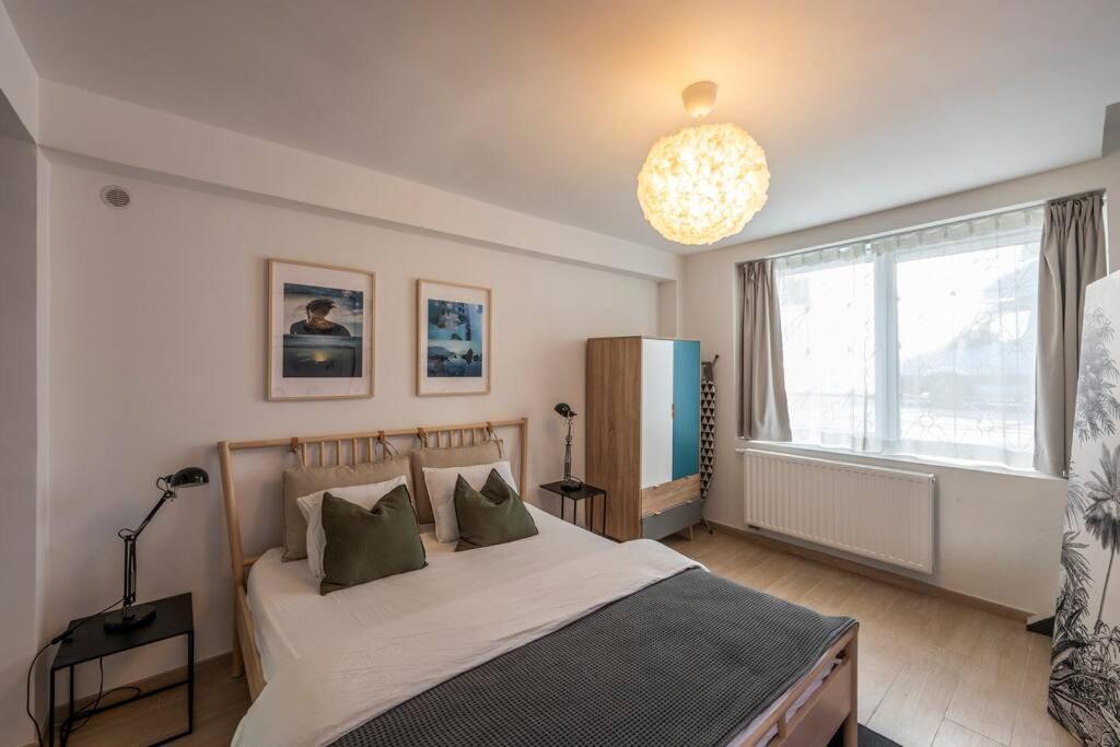 Superb 3 Bedroom & 3 Bathroom Duplex In Brussels City Centre Ngoại thất bức ảnh